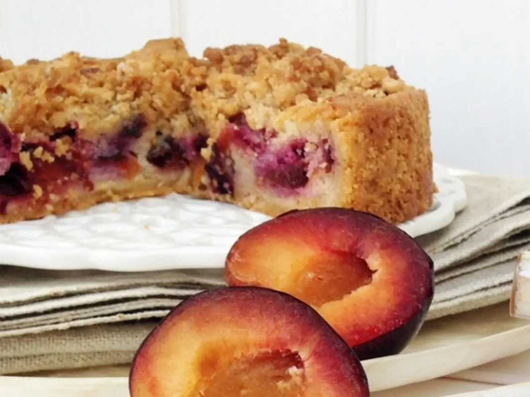 Budín de ciruela y melocotón: prepara este delicioso postre casero