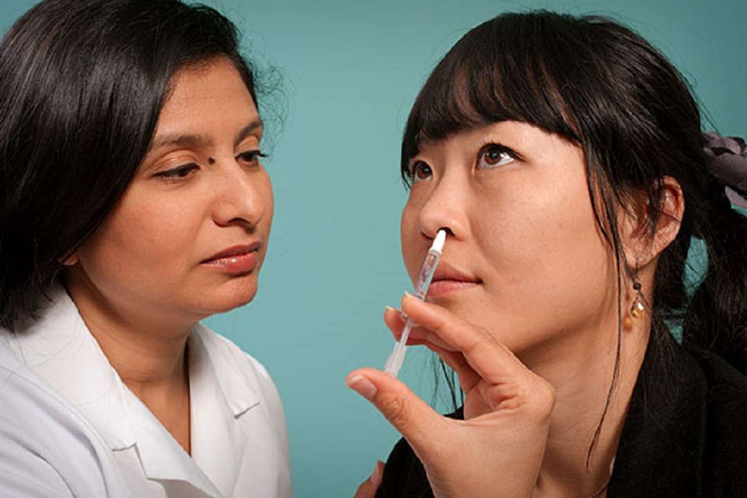 Vacuna inhalada contra la covid-19 es aprovada por China