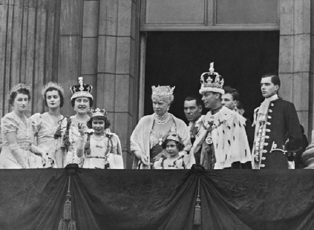 Isabel II: la reina más improbable de la Gran Bretaña moderna