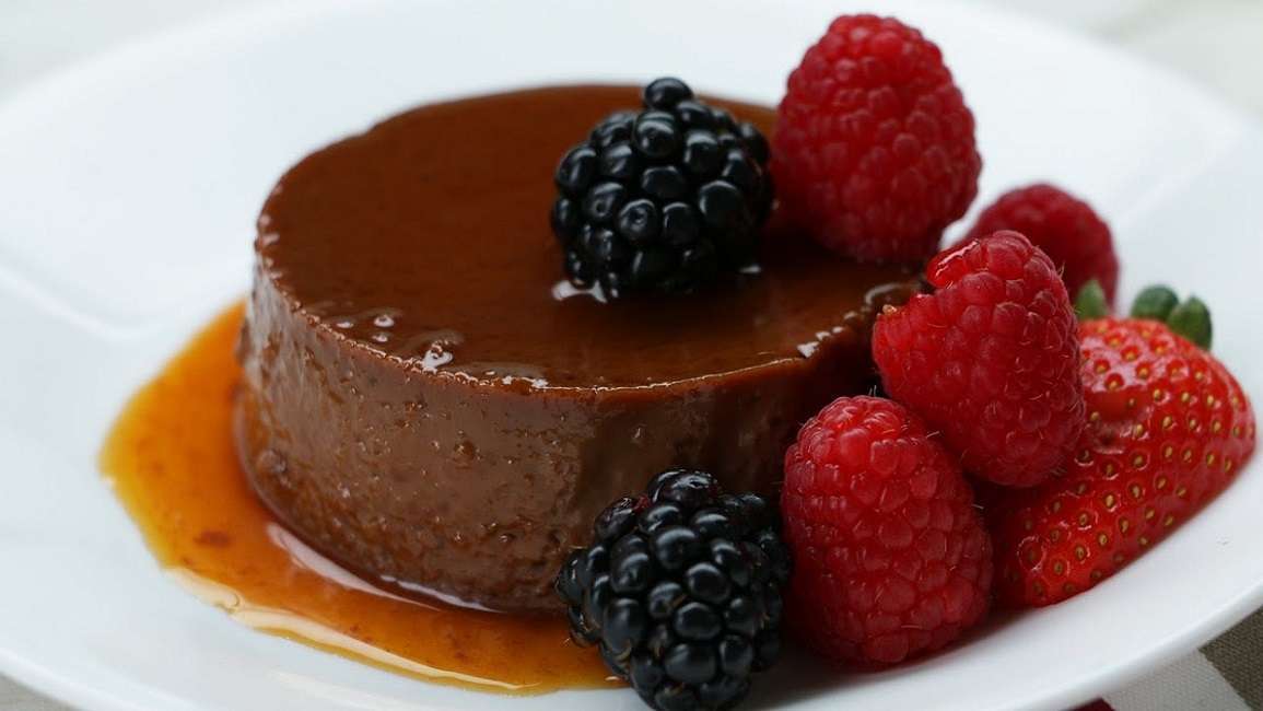 Flan de crema de chocolate con avellana: prepara este rico postre