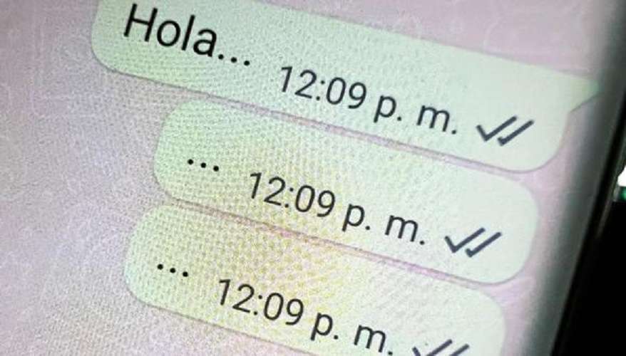 Los tres puntitos en WhatsApp