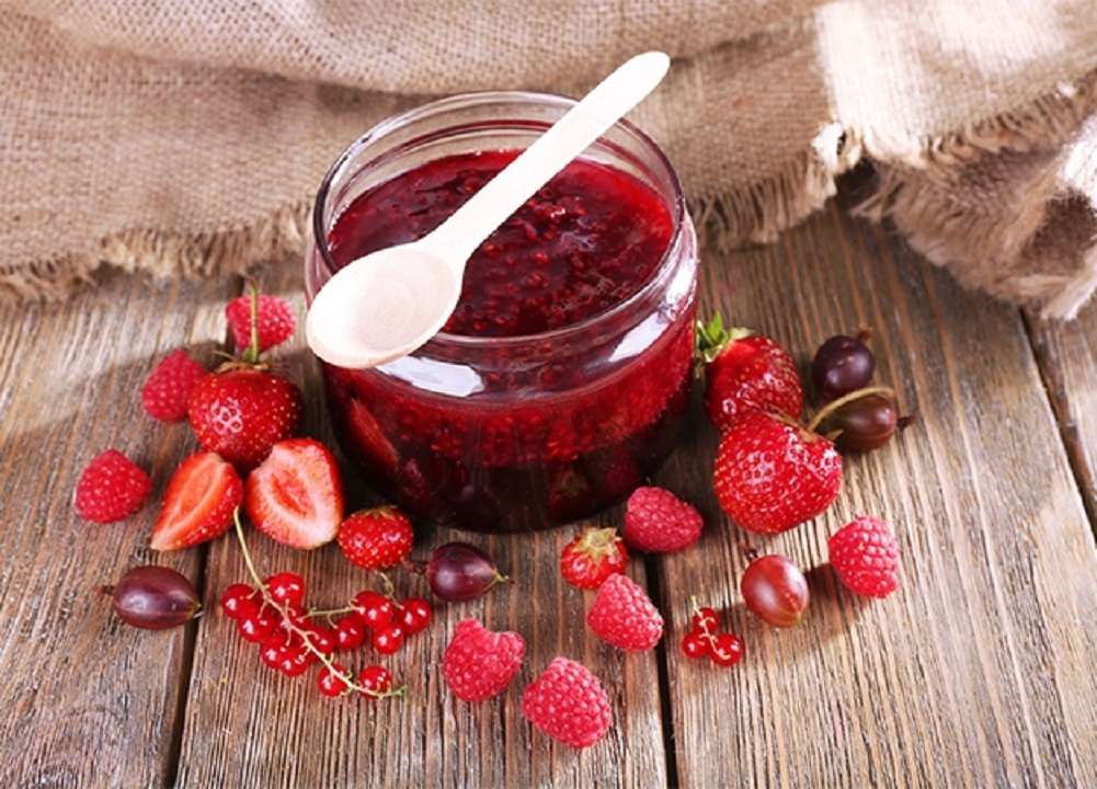 Compota de frutos rojos: deliciosa receta para untar al pan