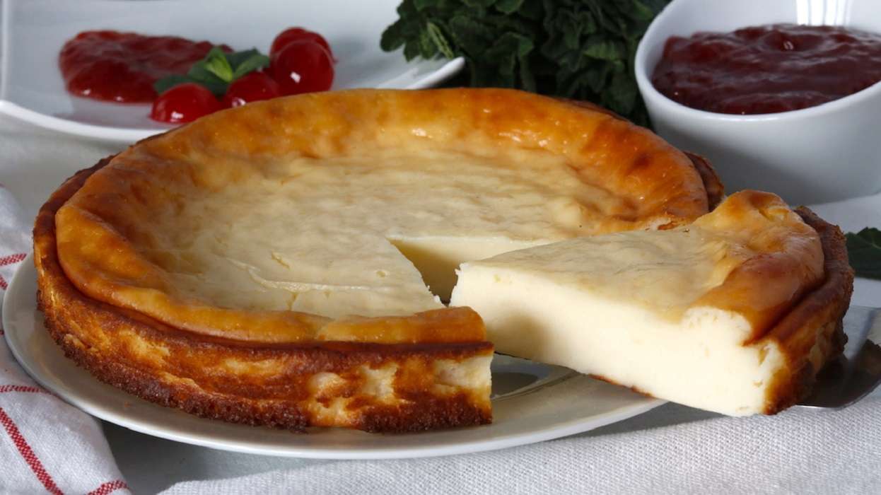 Tarta de yogurt: prepara este sabroso postre y disfrutalo en casa