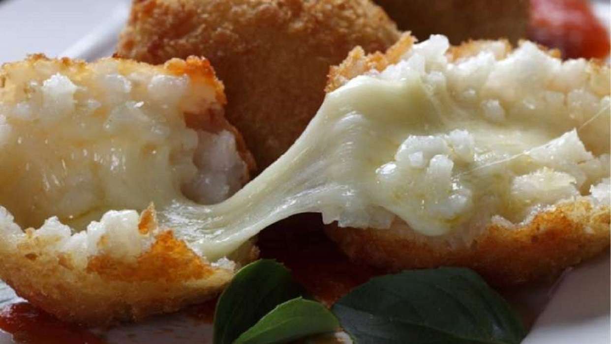 Croquetas de arroz con queso: delicioso plato para la cena