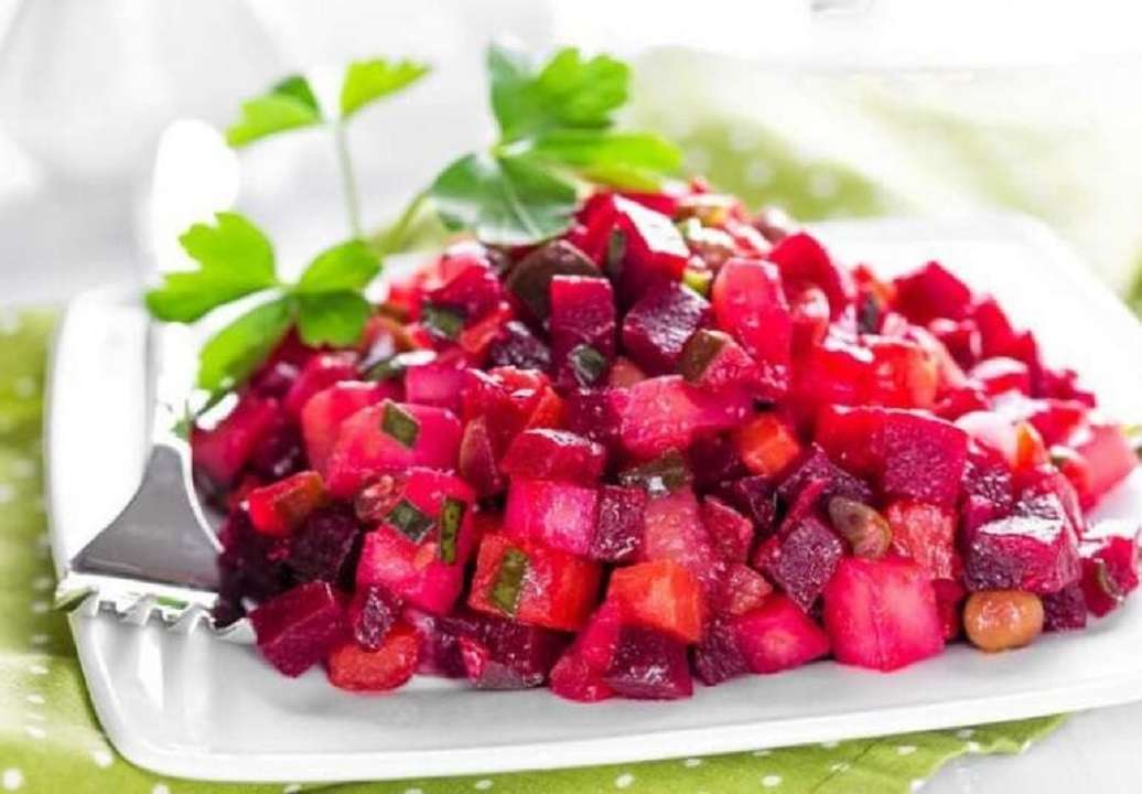 Ensalada de remolacha y zanahoria: deliciosa para una cena ligera