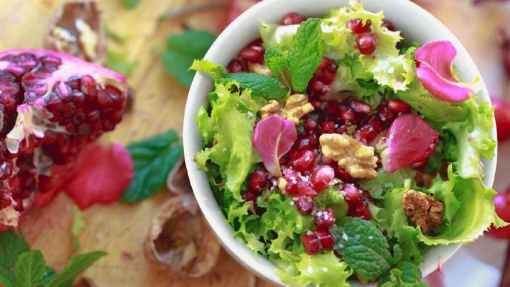 Ensalada de tofu con remolacha