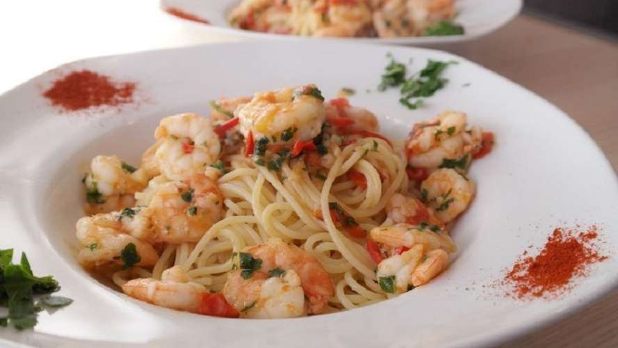 Pasta con camarones