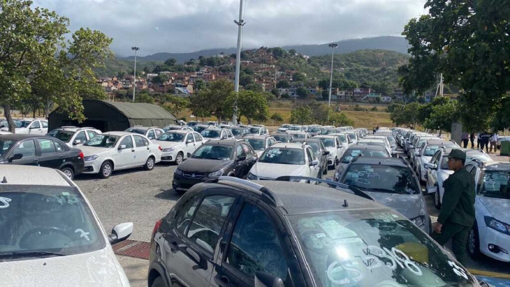 Carros iraníes llegan a Venezuela: conoce cómo adquirirlos