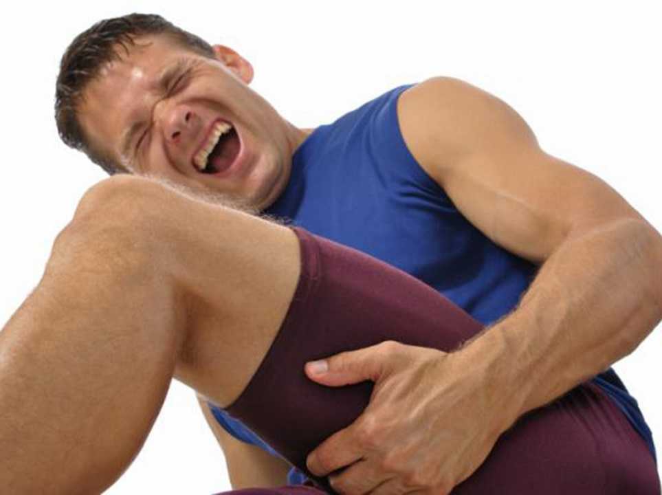 Calambres musculares: por qué se producen y cómo evitarlos