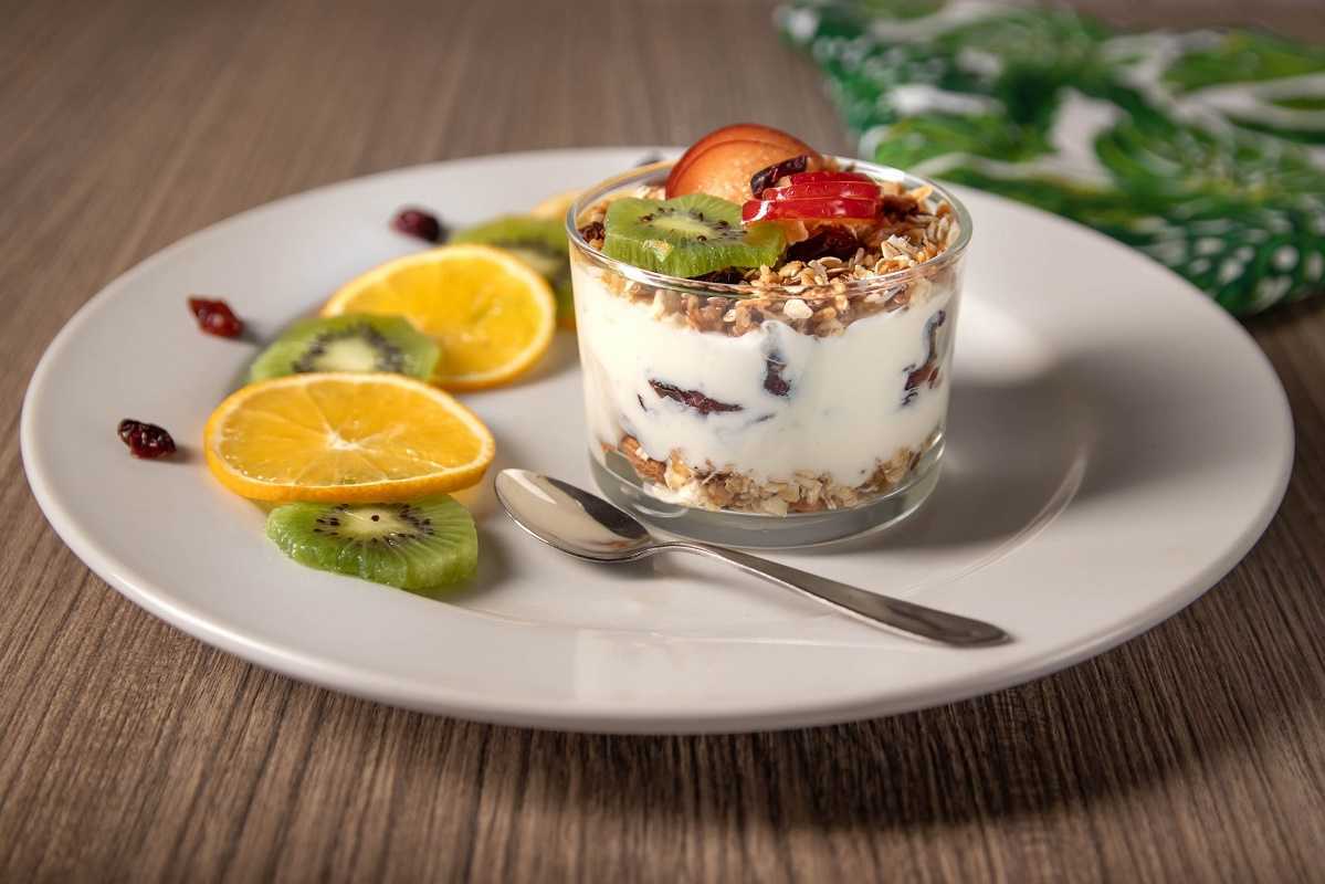 Yogurth y frutos rojos: disfruta de este delicioso postre