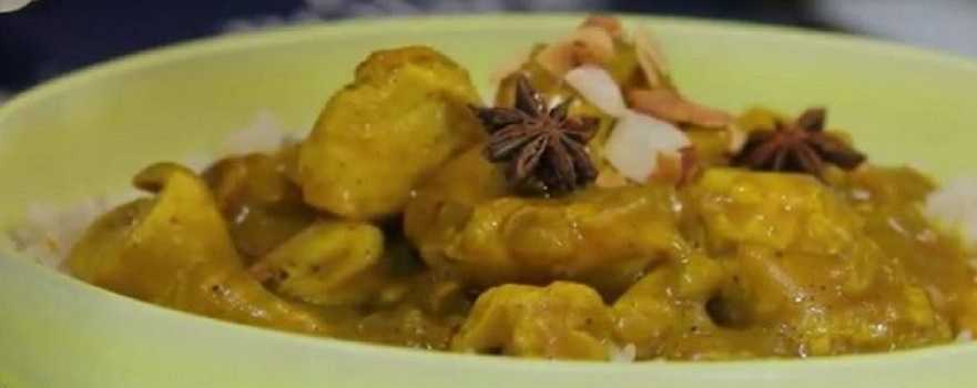 Pollo al curry y arroz jazmín