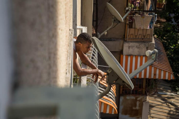 Las invasiones han sido un tema recurrente en Venezuela, no es un tema nuevo. Si vemos los barrios de nuestro país, todos nacieron en terrenos que fueron ocupados ilegalmente.