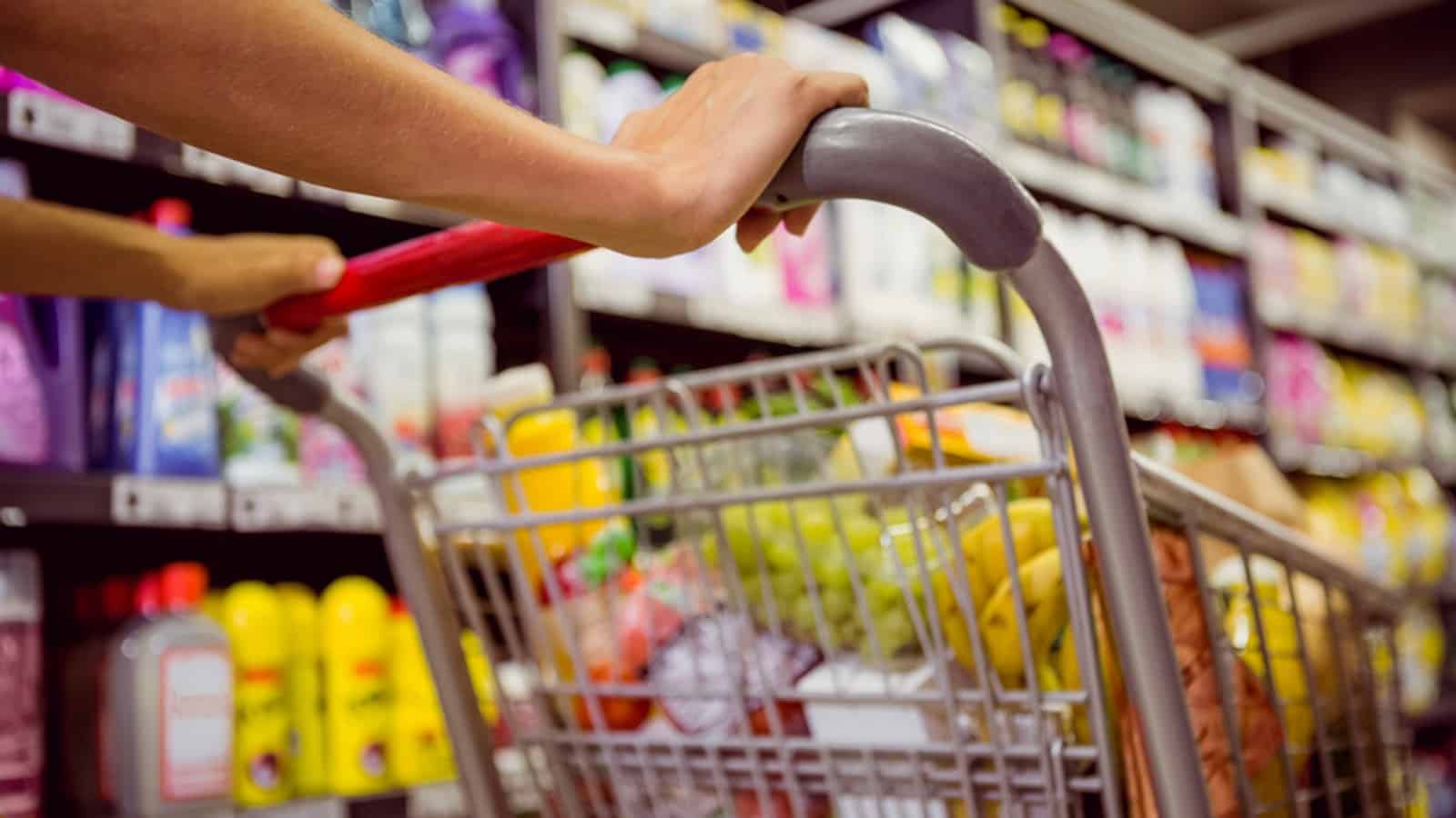 Inflaciómetro Cedice: alimentos y servicios fueron los rubros más caros en Marzo