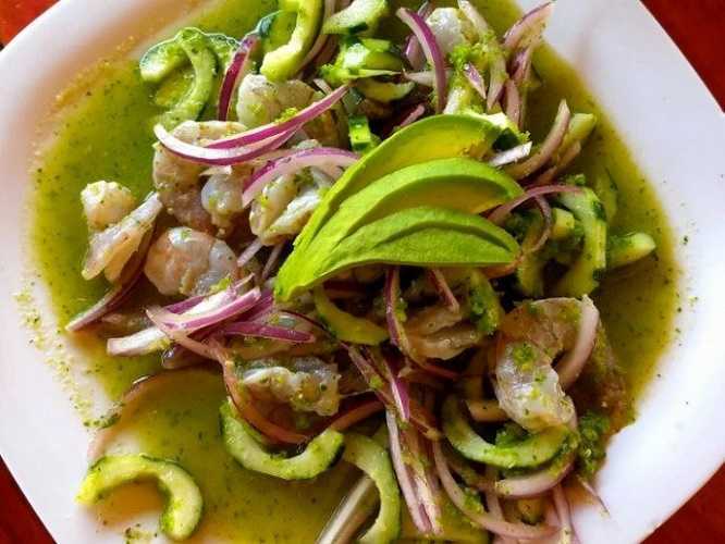 Aguachile verde de camarón