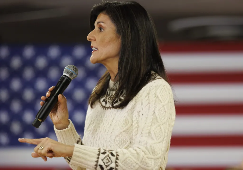 Foto de archivo de Nikki Haley, hasta ahora la única mujer en la carrera por la nominación presidencial republicana en 2024. EFE/CJ Gunther