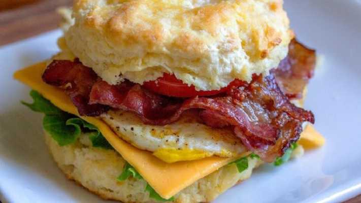 Muffin de huevo y tocino