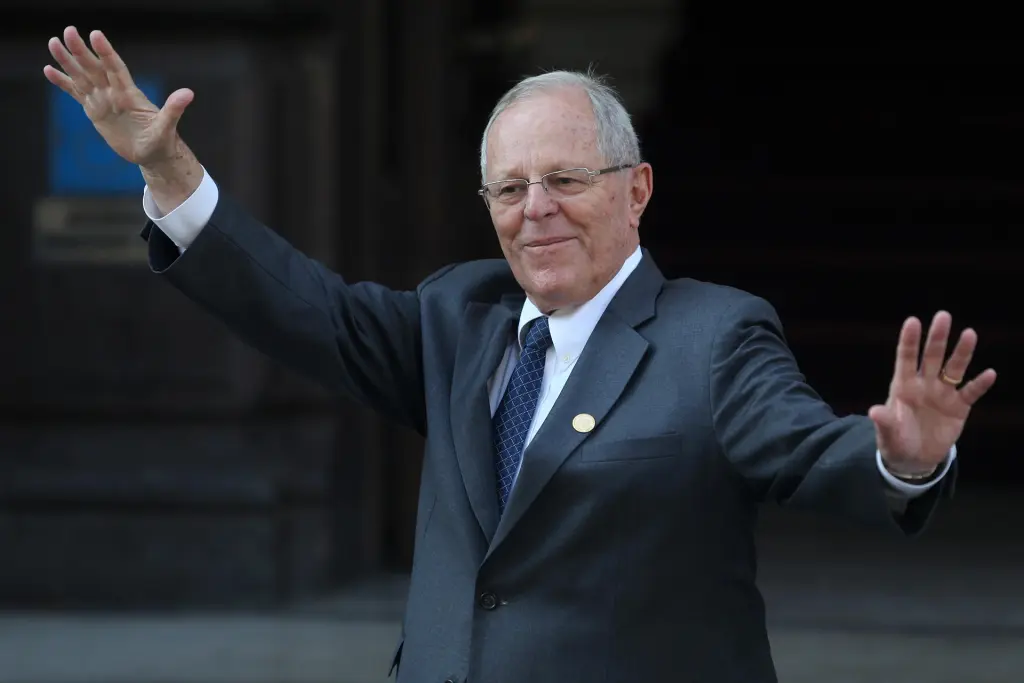 Fotografía de archivo, tomada en marzo de 2018, en la que se registró al entonces presidente de Perú, Pedro Pablo Kuczynski, en Santiago de Chile. EFE/Mario Ruiz