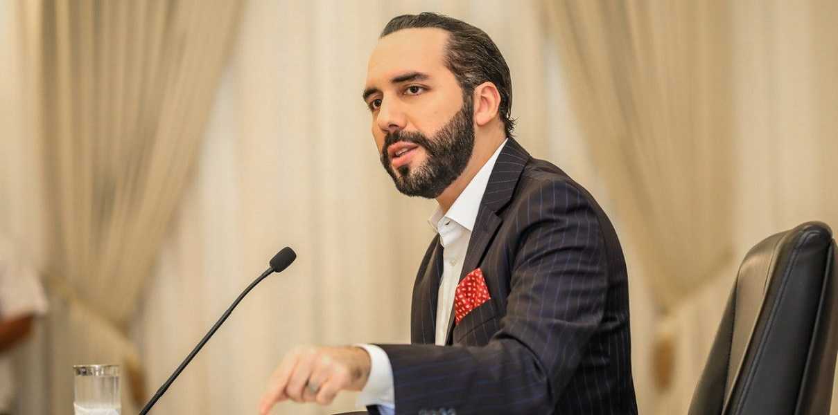 Nayib Bukele con empresarios