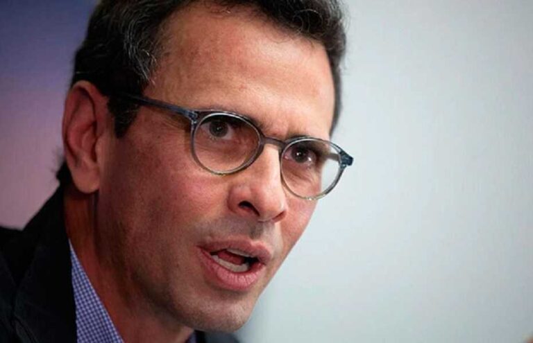 Capriles, el PSUV envió mujeres para agredirlo