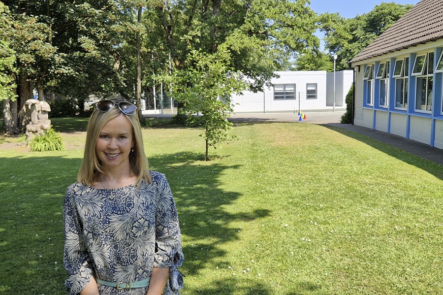 Rachel Harper, directora de la escuela de primaria San Patricio de Greystones. EFE/Rachel Harper
