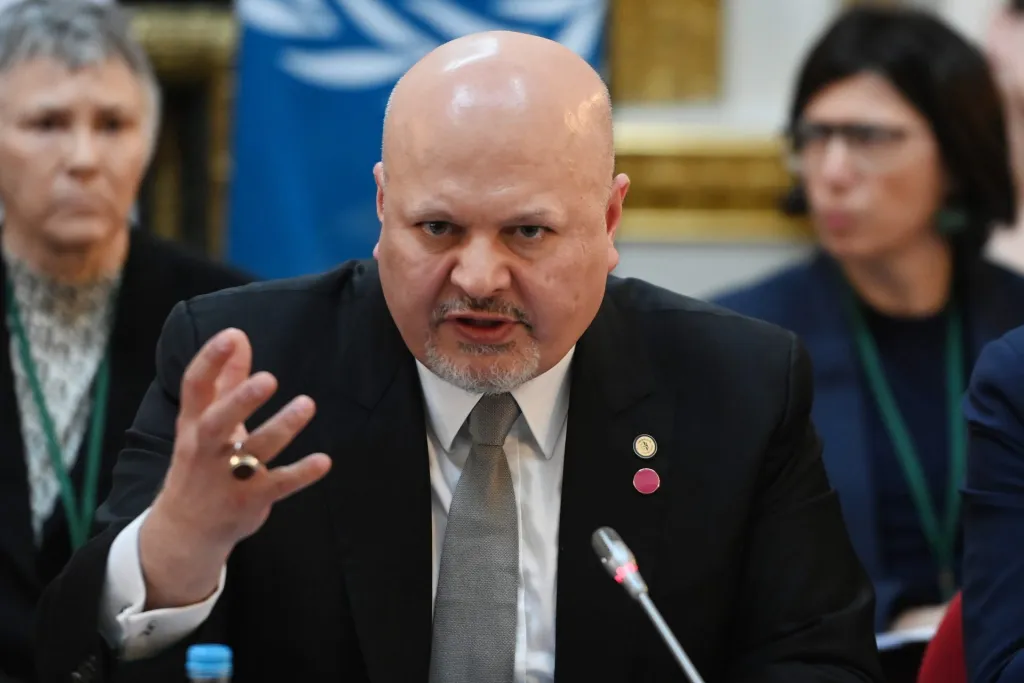 El fiscal de la Corte Penal Internacional (CPI), Karim Khan, en una fotografía de archivo. EFE/Neil Hall