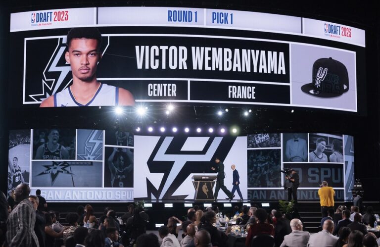 Victor Wembanyama., durante el draft 2023 EFE/EPA/Justin Lane