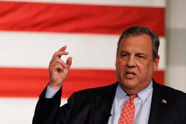El exgobernador de Nueva Jersey Chris Christie participa en un evento en Manchester, New Hampshire (EE.UU.). EFE/EPA/CJ Gunther