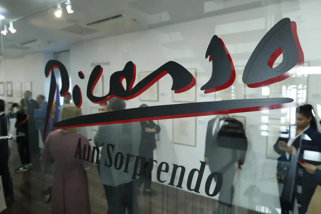 Fotografía de la exposición "Aún Sorprendo" de 40 litografías originales de Pablo Picasso, en el Centro Cultural de España, Casa del Soldado, hoy en Ciudad de Panamá (Panamá). EFE/ Bienvenido Velasco