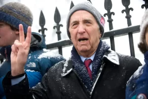 El activista y analista militar estadounidense Daniel Ellsberg. EFE/Shawn Thew