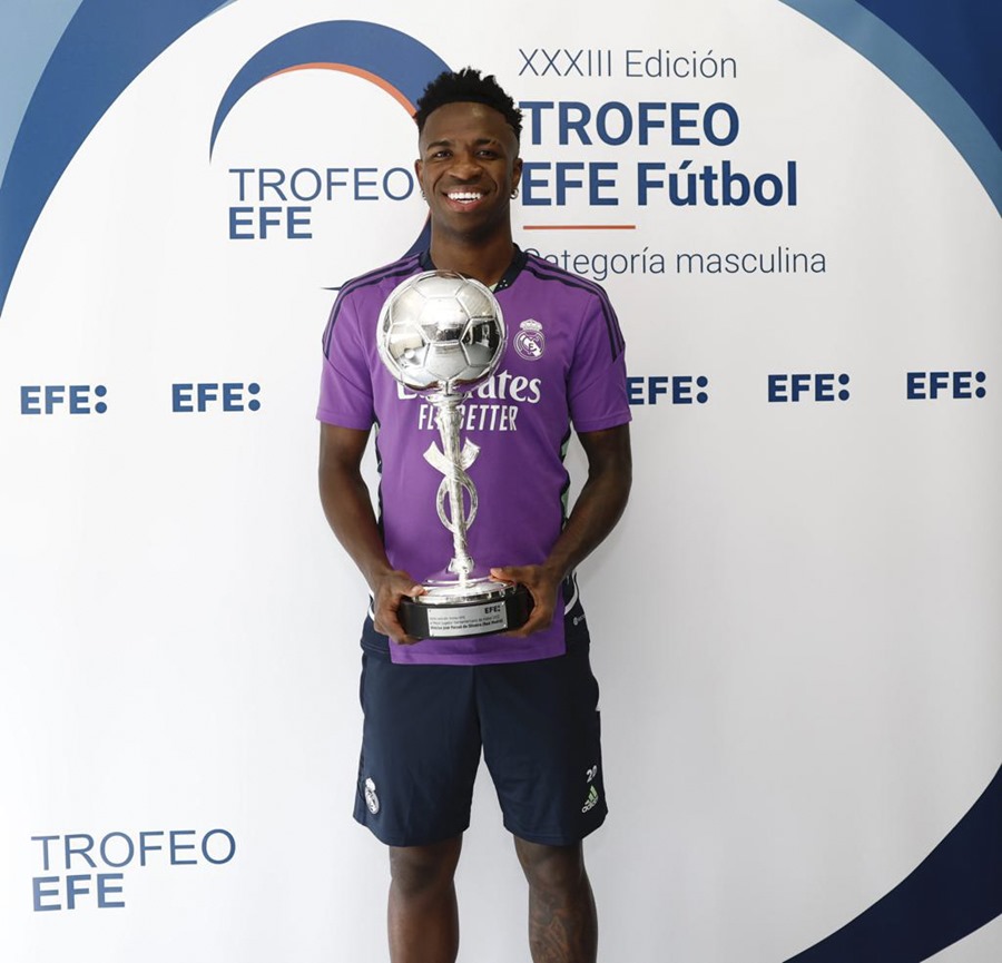 El brasileño Vinícius Junior ha sido galardonado con el XXXIII Trofeo EFE al mejor jugador Iberoamericano. EFE