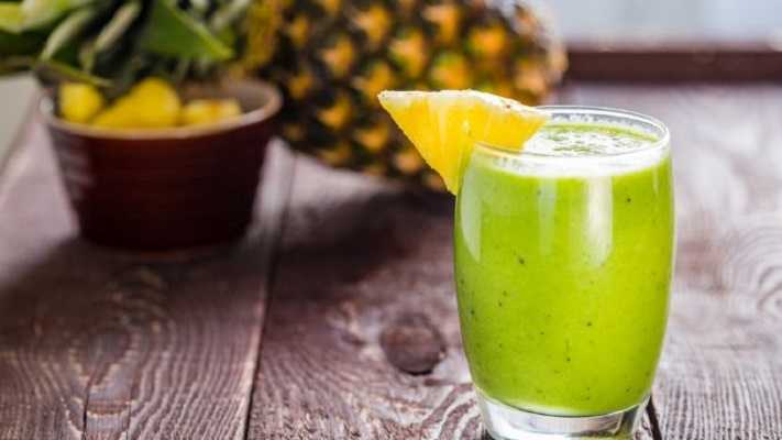 Jugo verde con piña