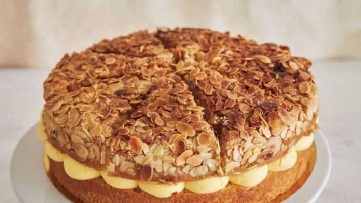 Bizcocho de crema pastelera