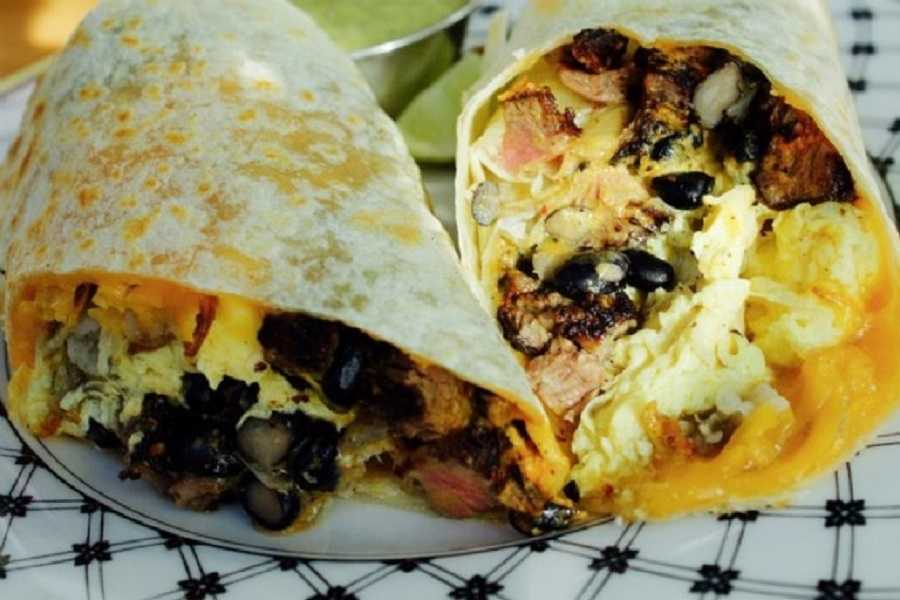 Burritos de espinaca con huevo: disfruta este delicioso plato