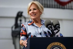 La primera dama de EE.UU., Jill Biden, en una fotografía de archivo. EFE/Ting Shen/Pool