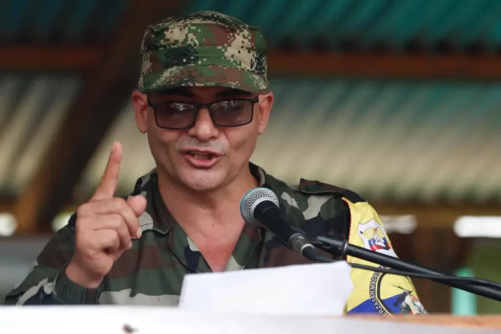 Néstor Gregorio Vera Fernández, alias "Iván Mordisco", máximo cabecilla del Estado Mayor Central (EMC), principal disidencia de las FARC. EFE/Ernesto Guzmán