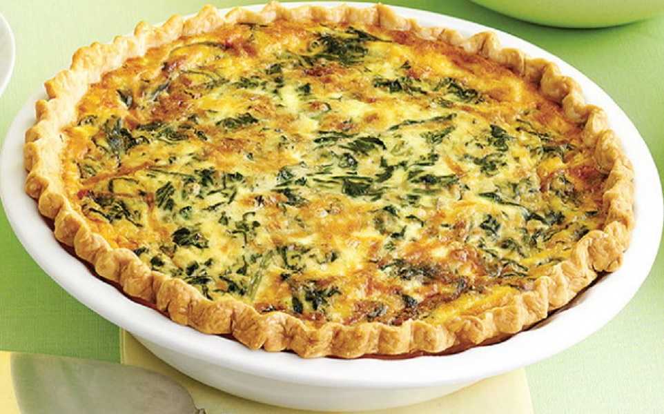 Tarta de espinacas con queso: sabrosa receta para toda la familia