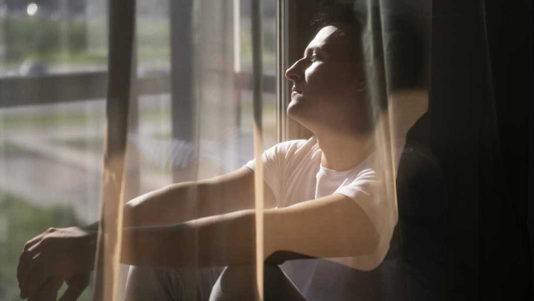 La soledad no deseada: la epidemia invisible que nos amenaza