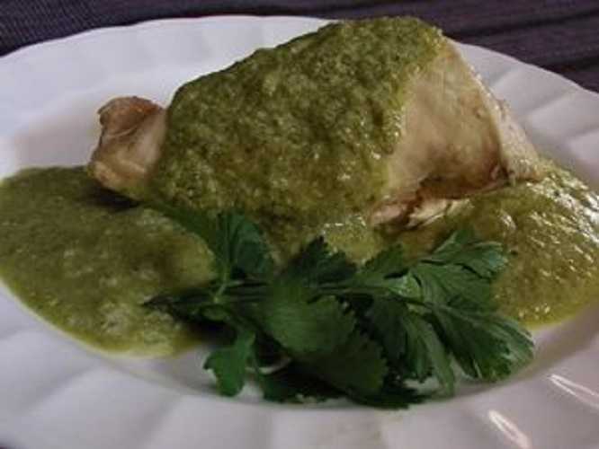 Mole verde con pollo