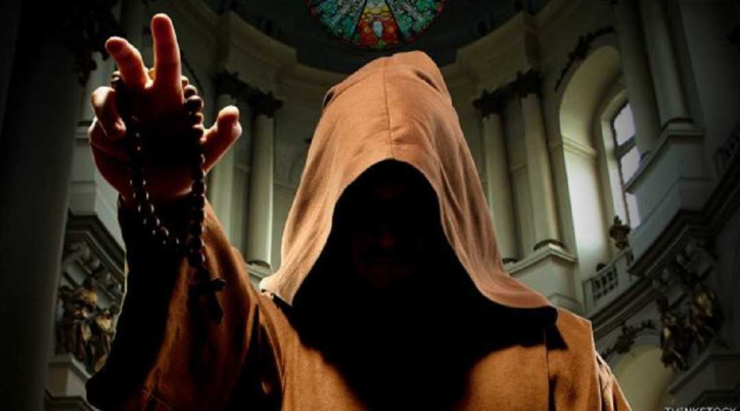 Los monjes. Relato sobre fantasmas| Relatos del lado oscuro