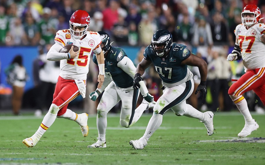 Vista del duelo entre los Kansas City Chiefs y los Philadelphia Eagles durante el Super Bowl LVII, el 12 de febrero de 2023. EFE/Caroline Brehman