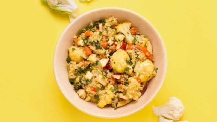 Ensalada de escalivada con arroz de coliflor