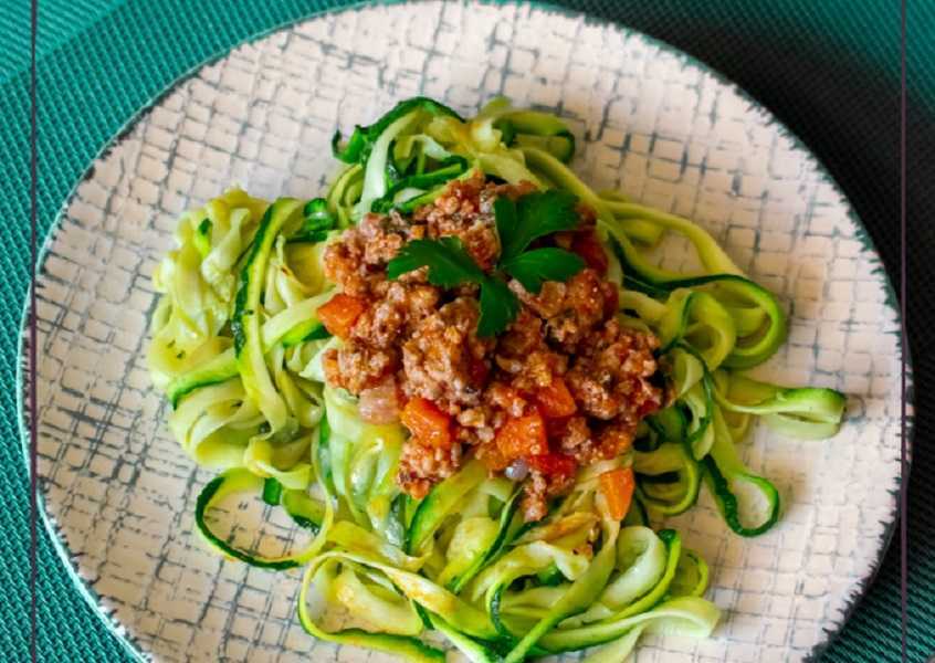 Pasta de calabacín estilo boloñesa: delicioso plato para la cena