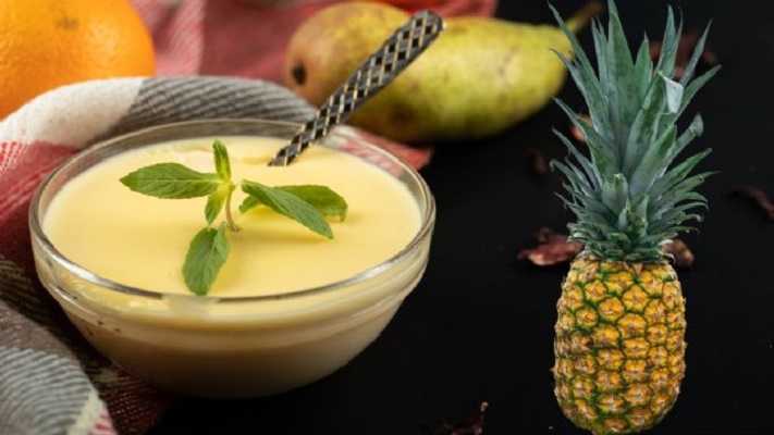 Gelatina de yogur con piña