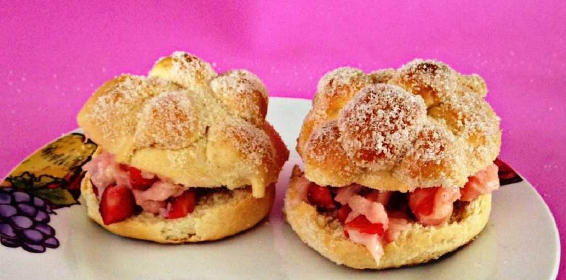 Relleno con fresas: deliciosa opción para tu pan de muerto