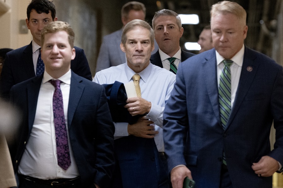 El representante republicano de Ohio, Jim Jordan (C). EFE/EPA/MICHAEL REYNOLDS