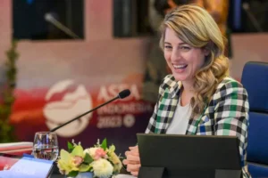 Fotografía de archivo de la ministra de Asuntos Exteriores de Canadá, Mélanie Joly. EFE/EPA/BAY ISMOYO / POOL