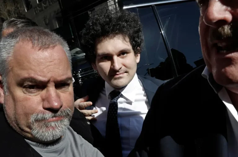 El fundador de la plataforma de criptomonedas FTX, Sam Bankman-Fried, en una fotografía de archivo. EFE/Peter Foley