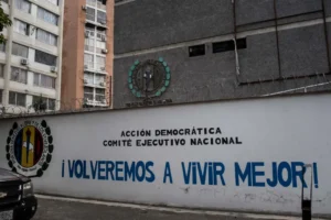 Fotografía de la sede del partido político opositor al gobierno venezolano "Acción Democrática", en Caracas (Venezuela). EFE/Miguel Gutiérrez