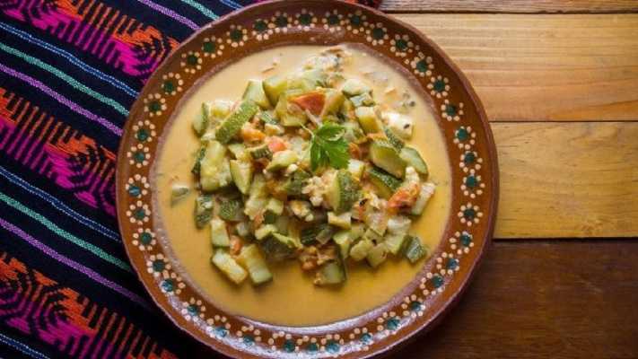 Calabacitas con pimientos