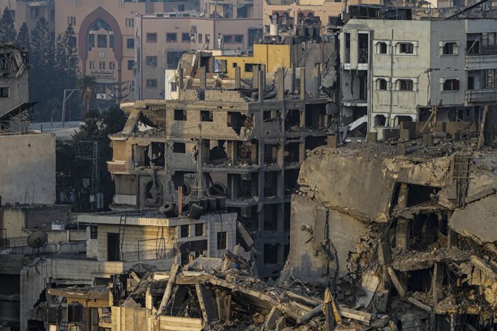 Edificios destruidos en Gaza. EFE/EPA/Mohammed Saber